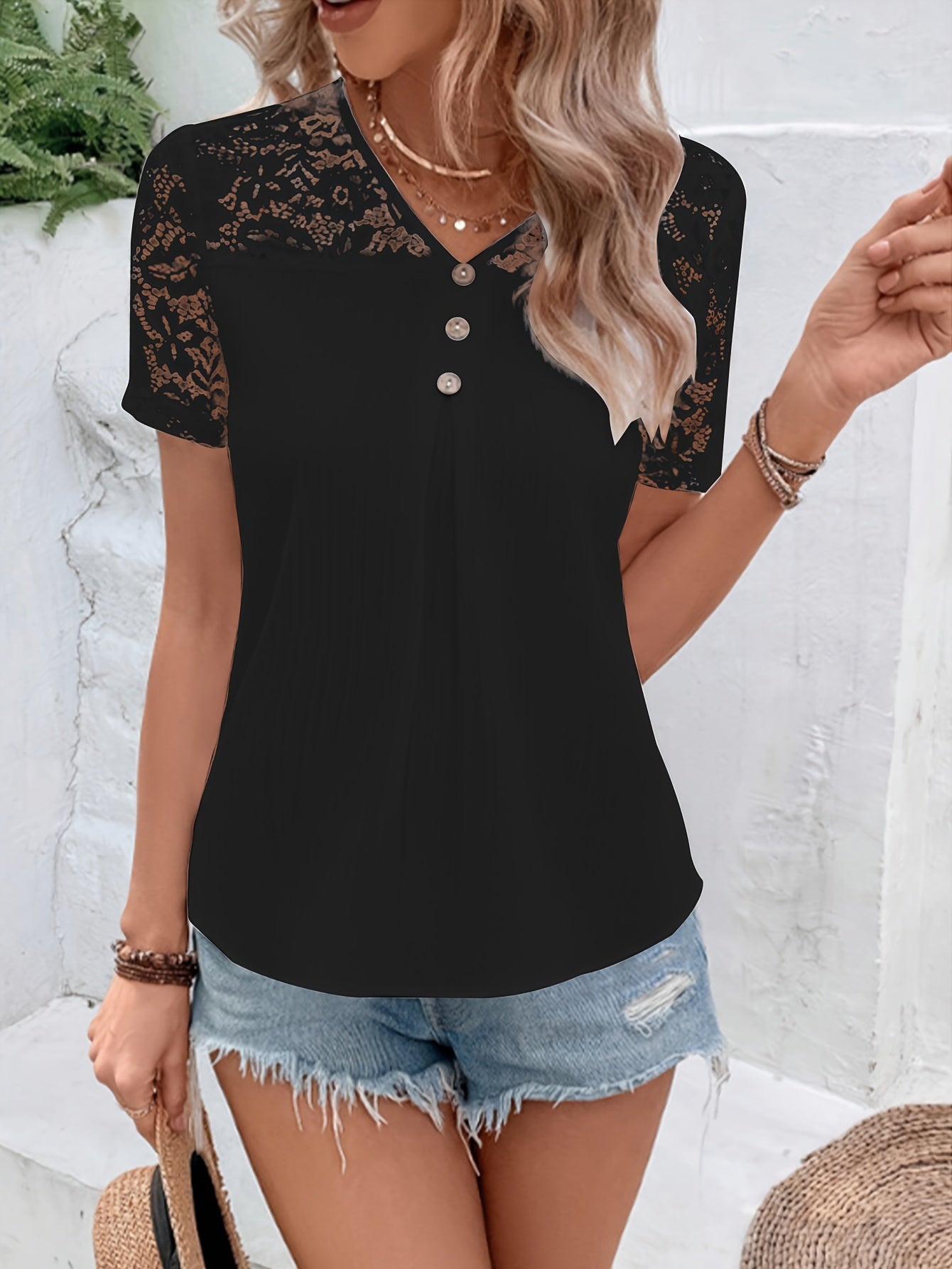 Contrast Lace V Neck T-shirt, Casual Short Sleeve Top