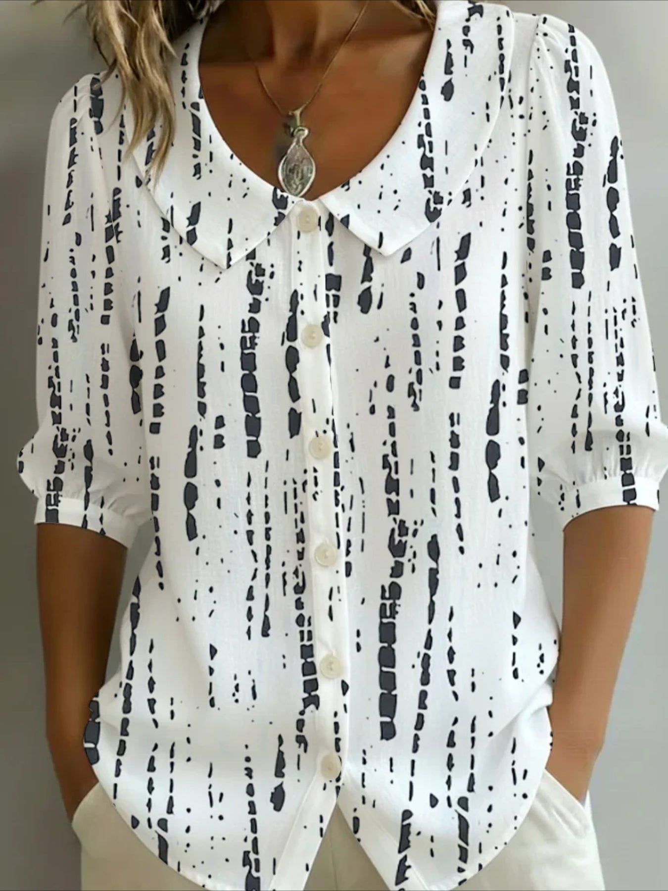 Crew Neck Short Sleeve Patterns Regular Shirt