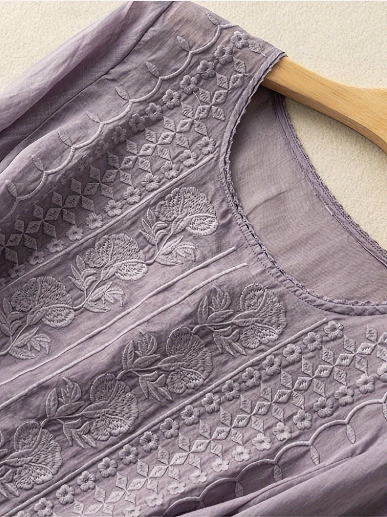 Cotton and Linen Embroidered T-Shirt in Various Colors And Sizes