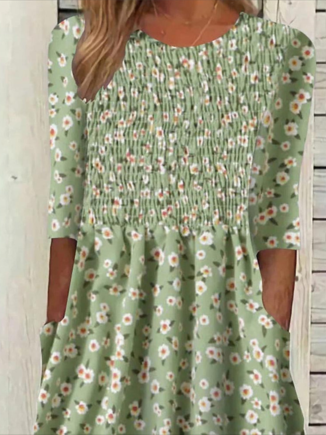 Floral Ditsy Ruched Pocket Crew Neck Daily Vacation Half Sleeve Midi Dress