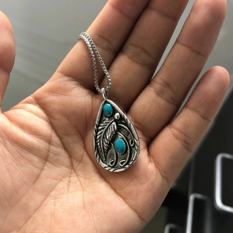 Free Gift Set Turquoise Vintage Dyed Black Feather Pendant