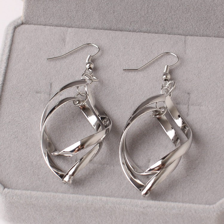 Free Gift Super Shiny Alloy Twisted Diamond Multi-layer Earrings