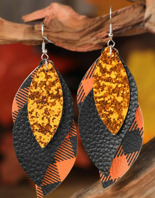 Retro Leaf Three-layer Sequined Leather Earrings Fashion Plaid Leather Earrings