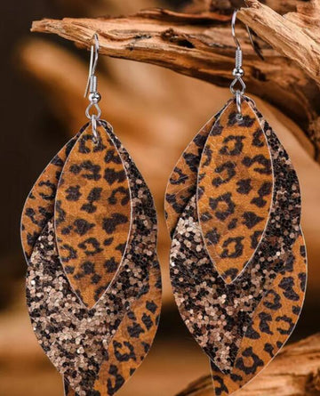 Retro Leaf Three-layer Sequined Leather Earrings Fashion Plaid Leather Earrings